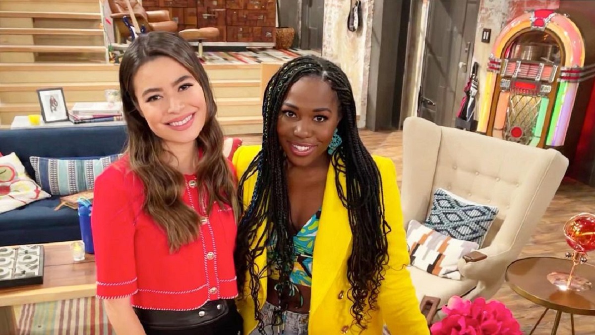 Miranda Cosgrove e Laci Mosley