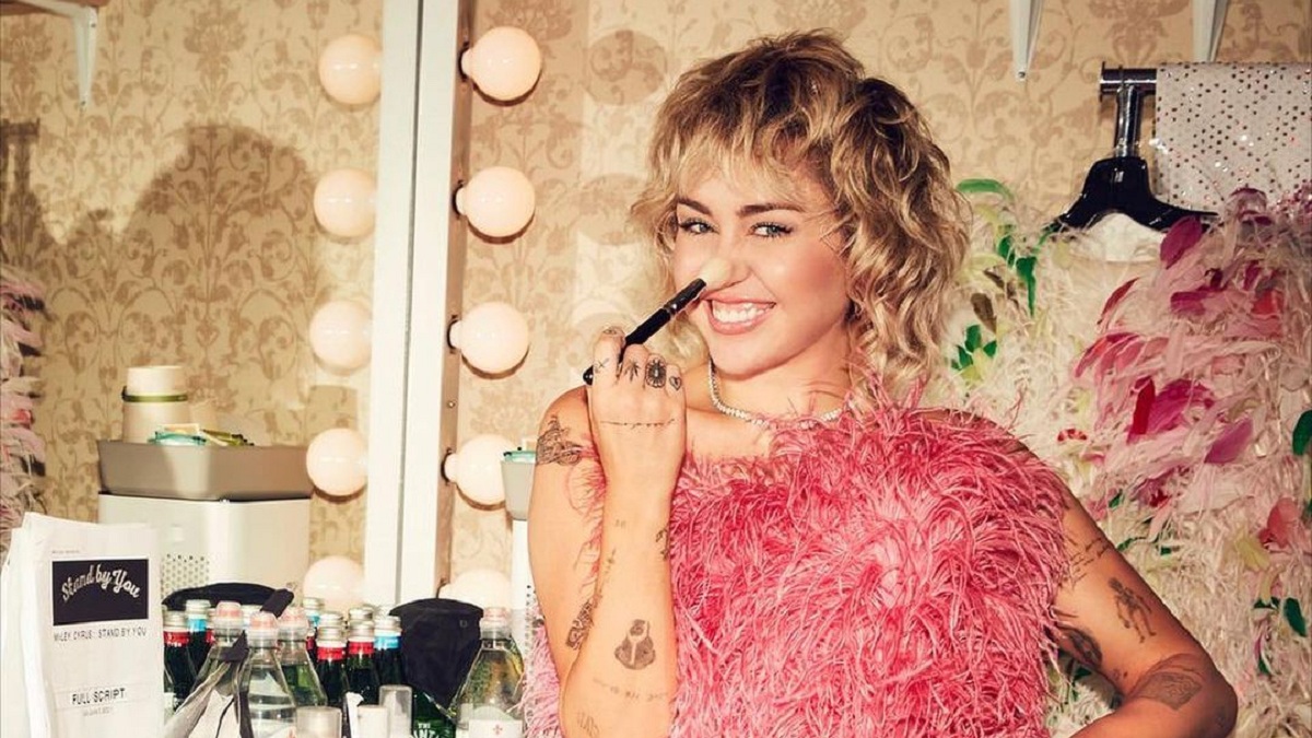 Miley Cyrus vendeu a casa, que comprou há apenas um ano, por um valor milionário!