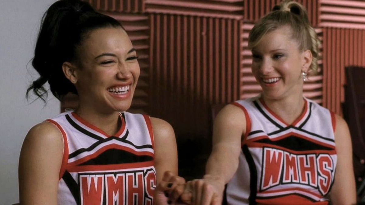 Heather Morris faz tatuagem em homenagem a Naya Rivera: "Você é a maior estrela para meus olhos"