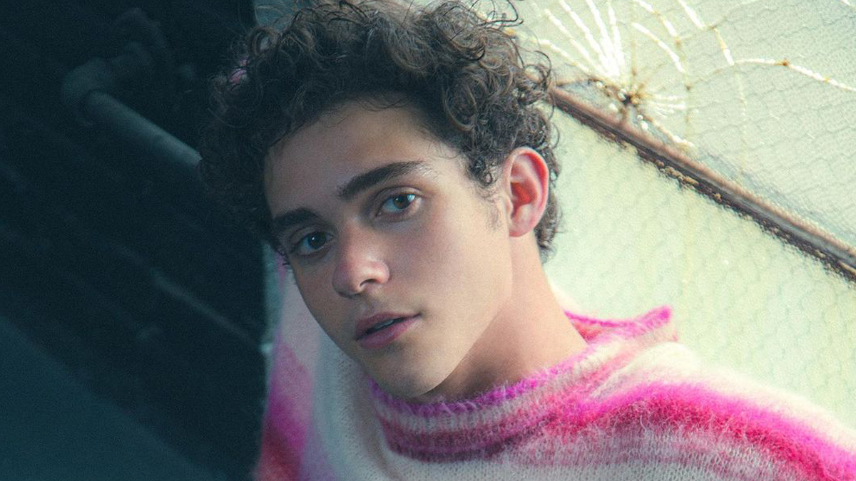 Joshua Bassett se abre sobre ter ido parar na UTI: "Todo mundo que eu ligava não atendia. Foi o ponto mais baixo da minha vida"