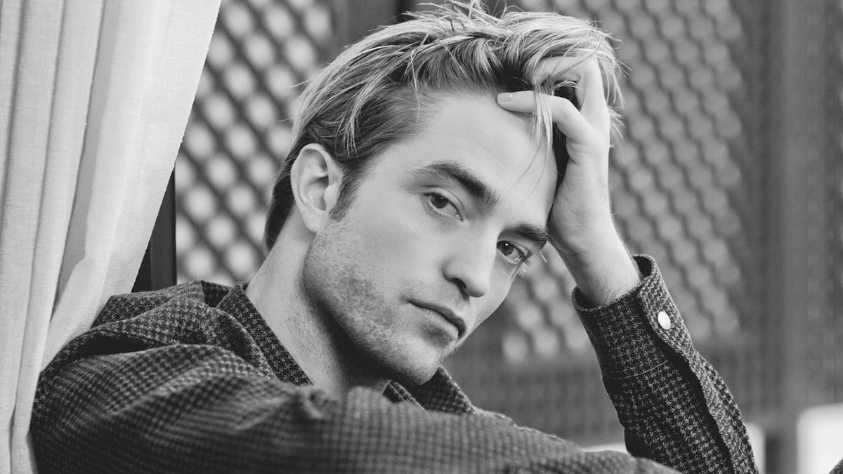 Você sabe quem é a namorada de Robert Pattinson? Ator já está em um relacionamento há 3 anos