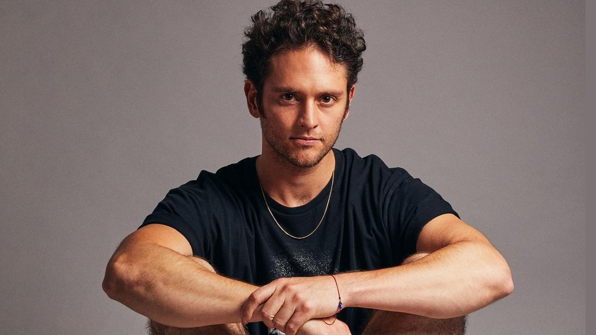 Christopher Uckermann revolta fãs do RBD após seguir Bolsonaro nas redes sociais