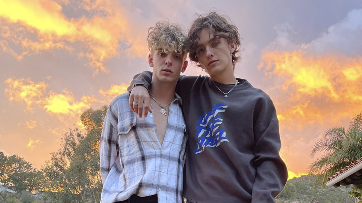 Now United: Noah e Josh falam sobre fazer tatuagem combinando (EXCLUSIVO)