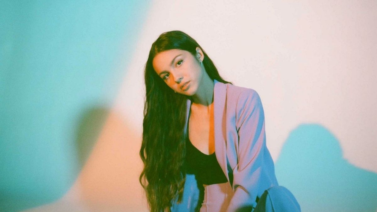 O que você pode esperar de “OLIVIA RODRIGO: driving home 2 u (a SOUR film)”?