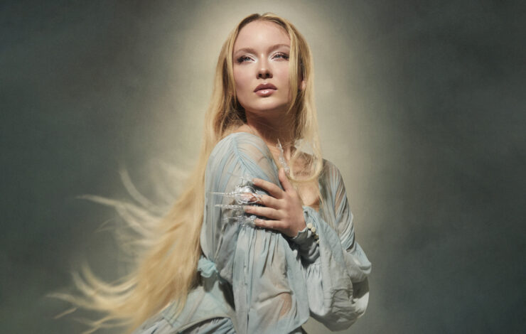 Zara Larsson lança seu novo álbum, Venus